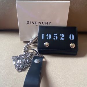 RARE GIVENCHY 19520 CHAIN WALLET